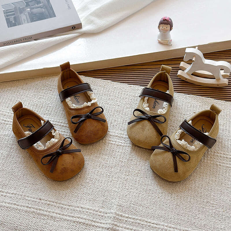 INS French Lace Edge Small Leather 2025 Autumn New Korean Style Girls' Bow Princess Soft Sole Single Shoes