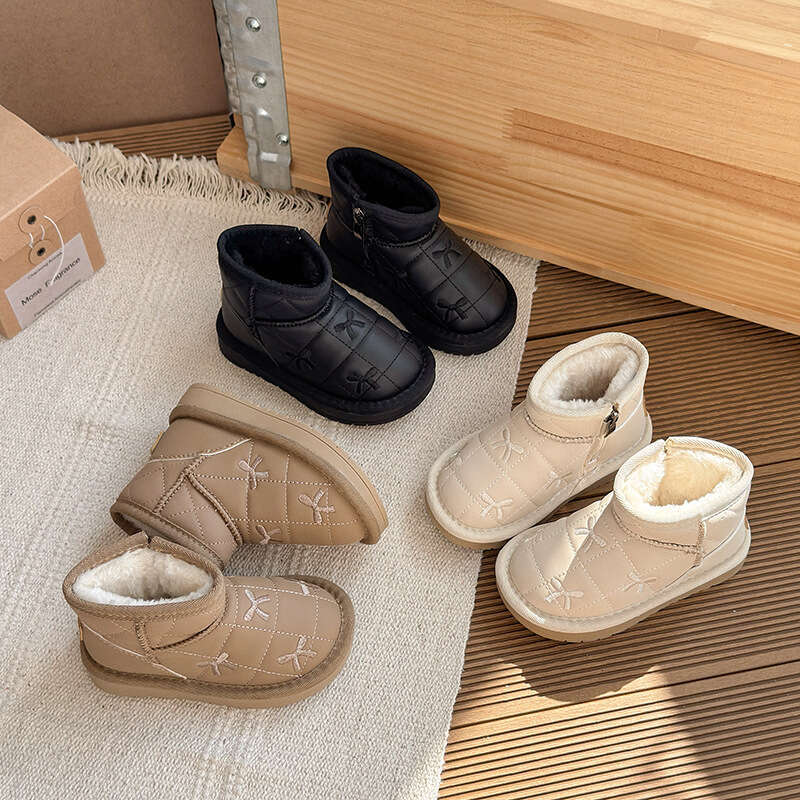Embroidered Bow Thick-Soled Snow Boots 2025 Winter New Korean Style Girls' Fleece-Lined Thickened Warm Non-Slip Cotton Shoes