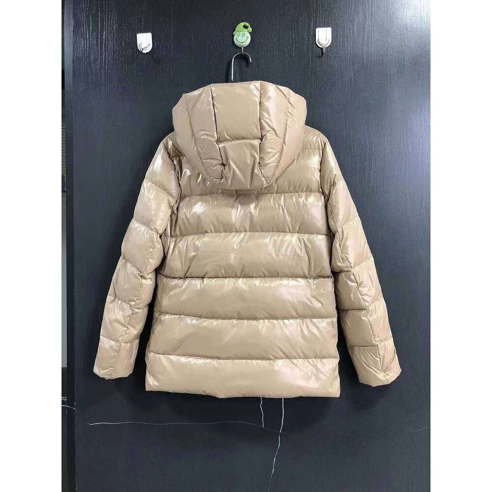 New Solid Color Warm Temperament Commuting With Scarves And Down Jackets