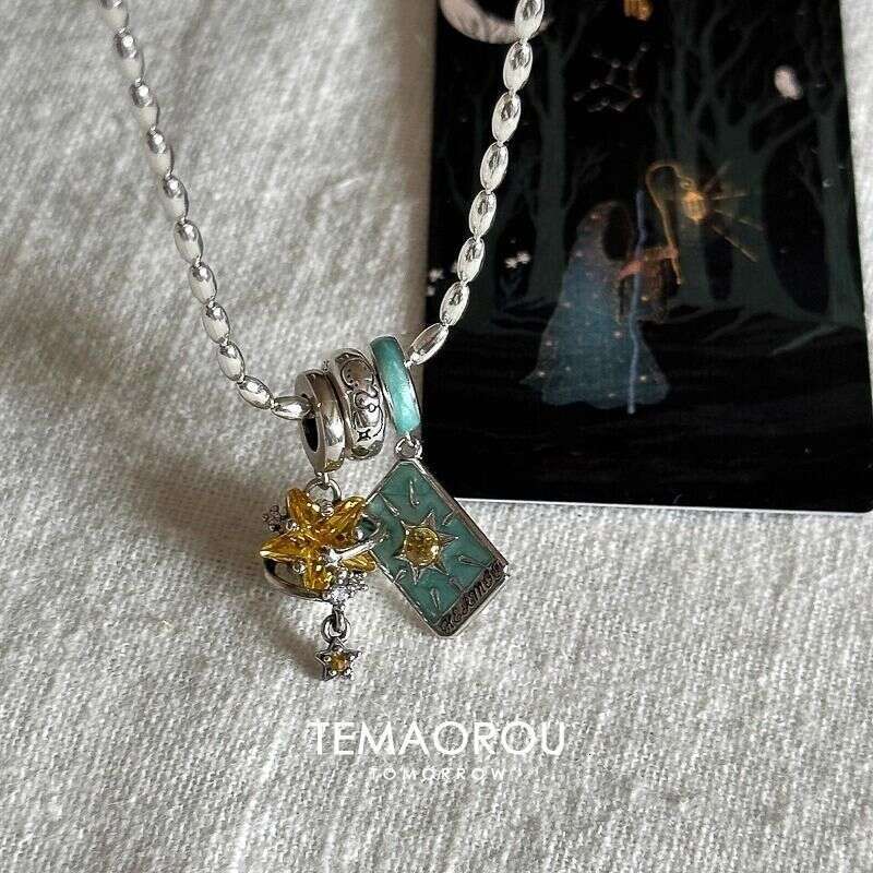 "Ascended Hermit" Blue Shimmer Oil-Drip Tarot Card Star Running Ring Pendant Necklace Spring Summer New Clavicle Chain