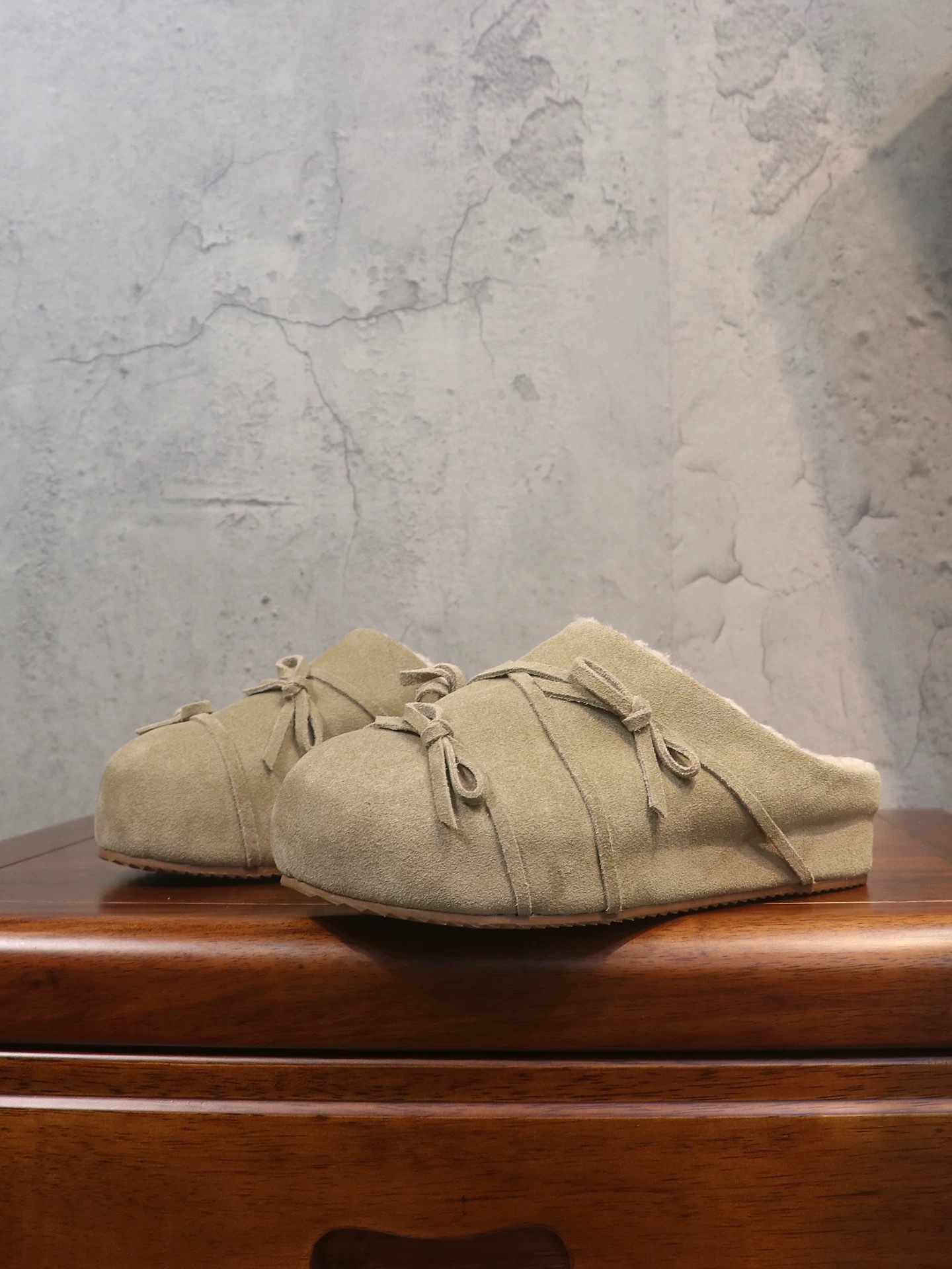 New Free shipping snow boots for womens snow slippers khaki brown Fashionable Versatile Bow Home Slippers