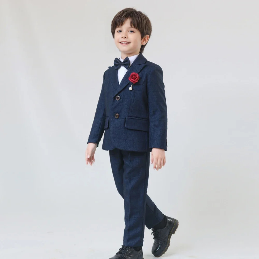 4 pcs sets Plaid Boys Formal Tuxedo Suit with Bow tie Childrens Blazer for Teenager Kid Party Performance Wedding Dress Costume 251218