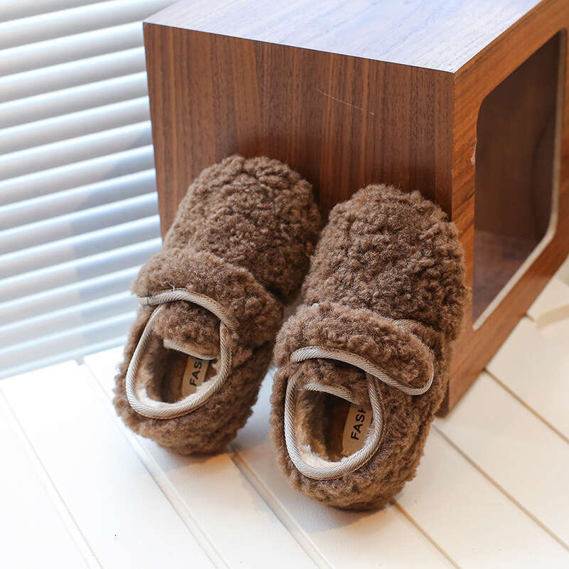 INS Girls' Fleece-Lined Plush 2025 Winter New Korean Style Boys' Warm Cotton Shoes Internet Celebrity Cute Loafers