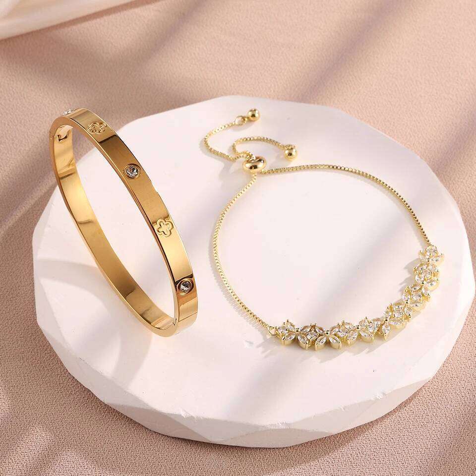 ZAKOL 2pcs Stainless Steel Shiny Zircon Four-leaf Flower Bracelet Bangles Set for Women Exquisite Wedding Party Jewelry