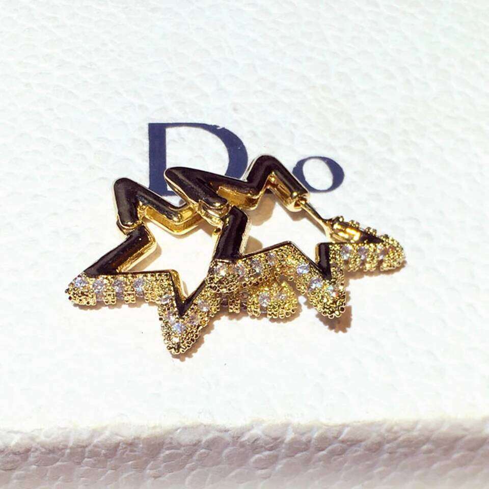 ZAKOL New Fashion Sparkling Zircon Pentagram Earrings Delicate Shiny Crystal Hoop Earring Women's Christmas Accessories Gift