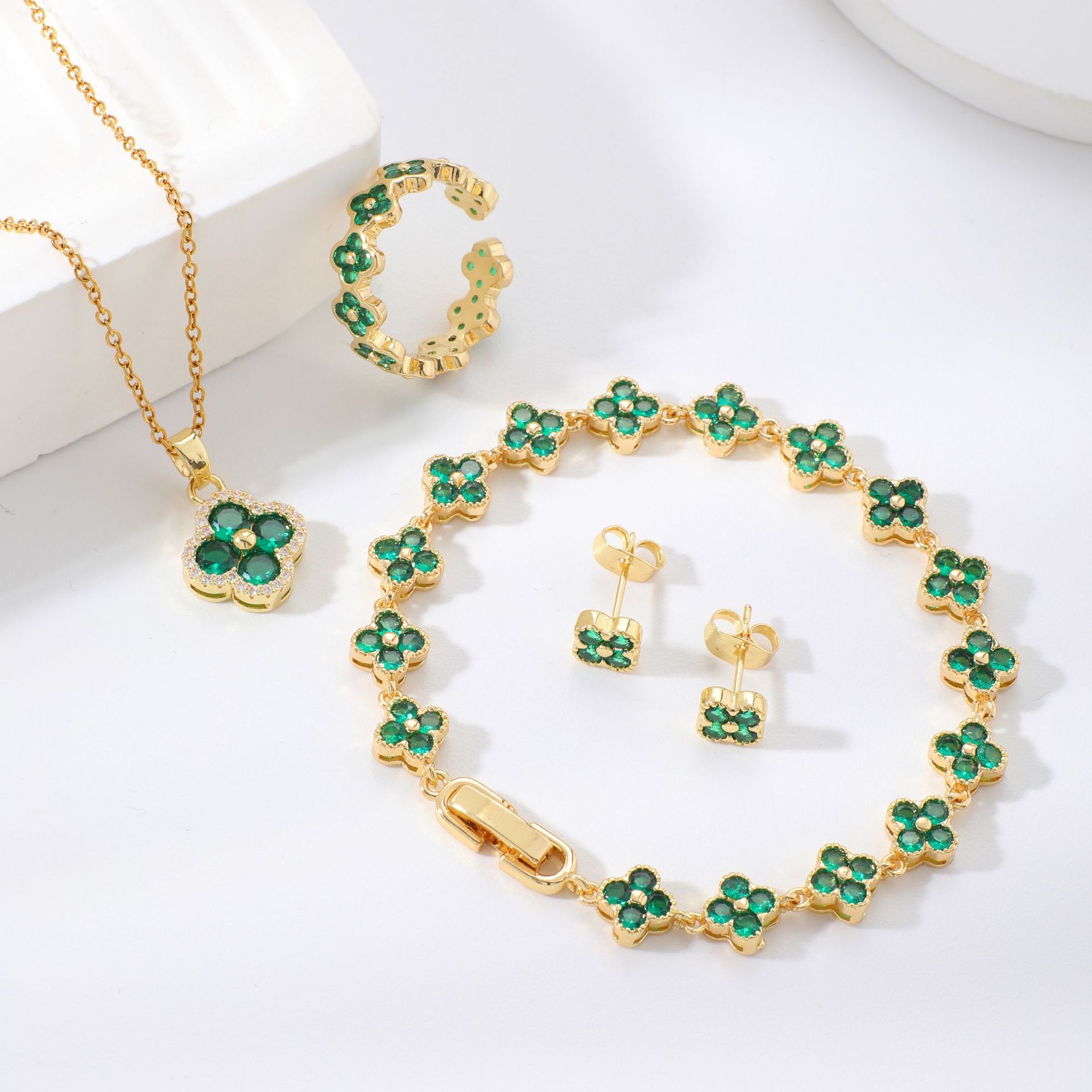 High-End Colorful Bracelet Four-Leaf Clover Bangle Luxury Jewelry For Women Moissanite Chain Copper Inlaid Zircon Earrings Necklace Bracelet Ring Jewe