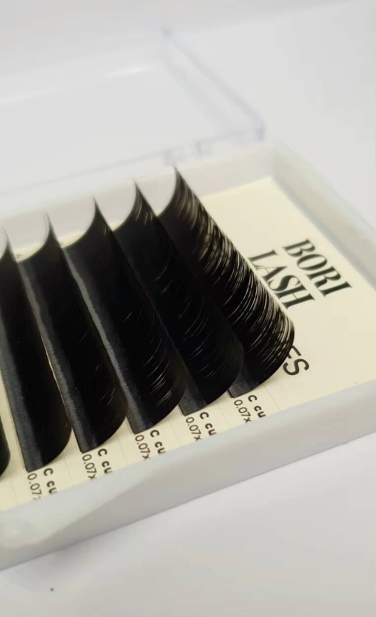 best quality handmade Soft Eyelashes skin friendly and comfortable ultra light comfortable to wear all day BORI KOREA