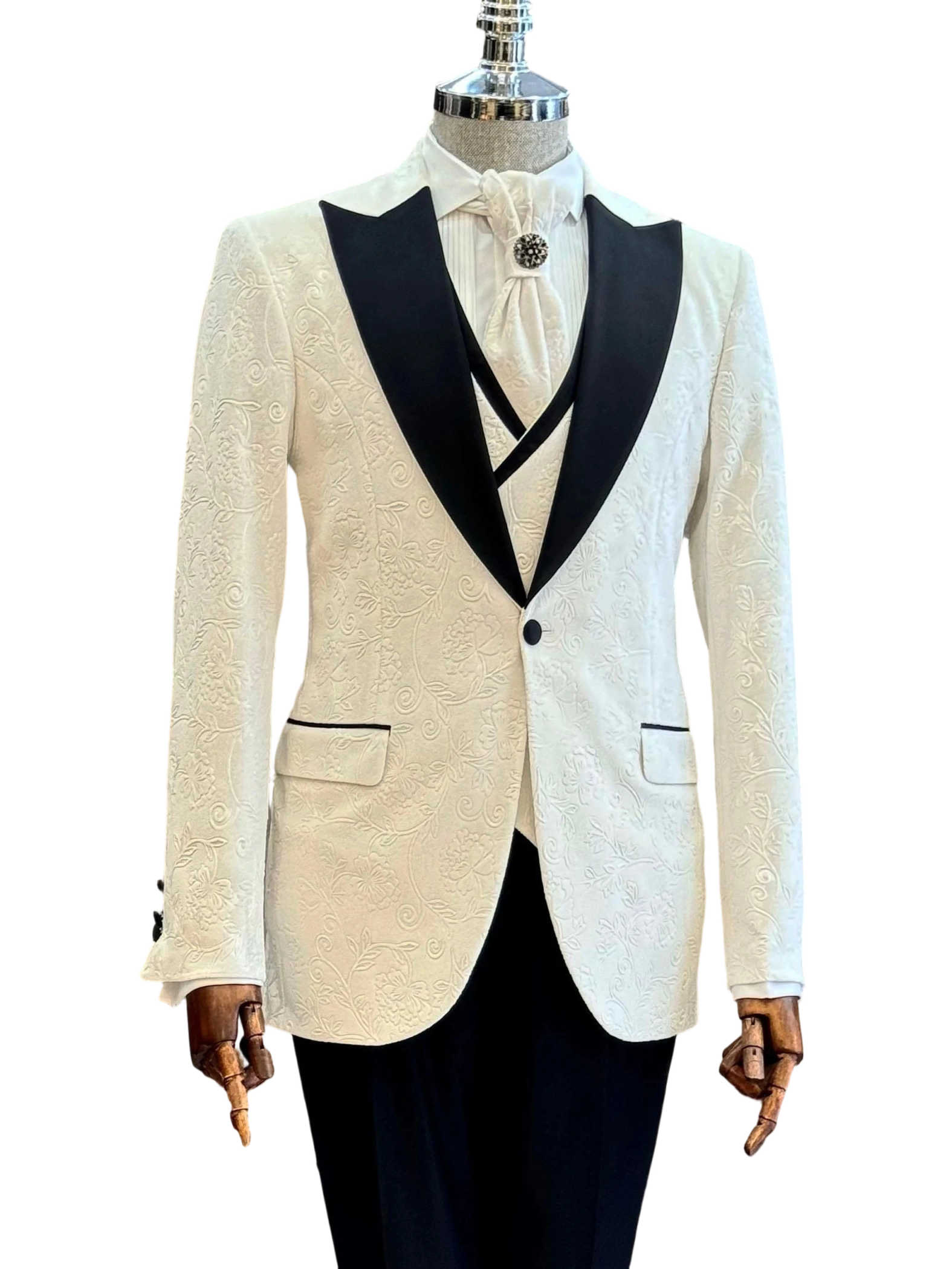 Wedding Men Suit Business Wear Tailor-Made Gentleman Tuxedo 3 Pcs Velvet Coat Vest Pants Party Singer Groom Suits Customized