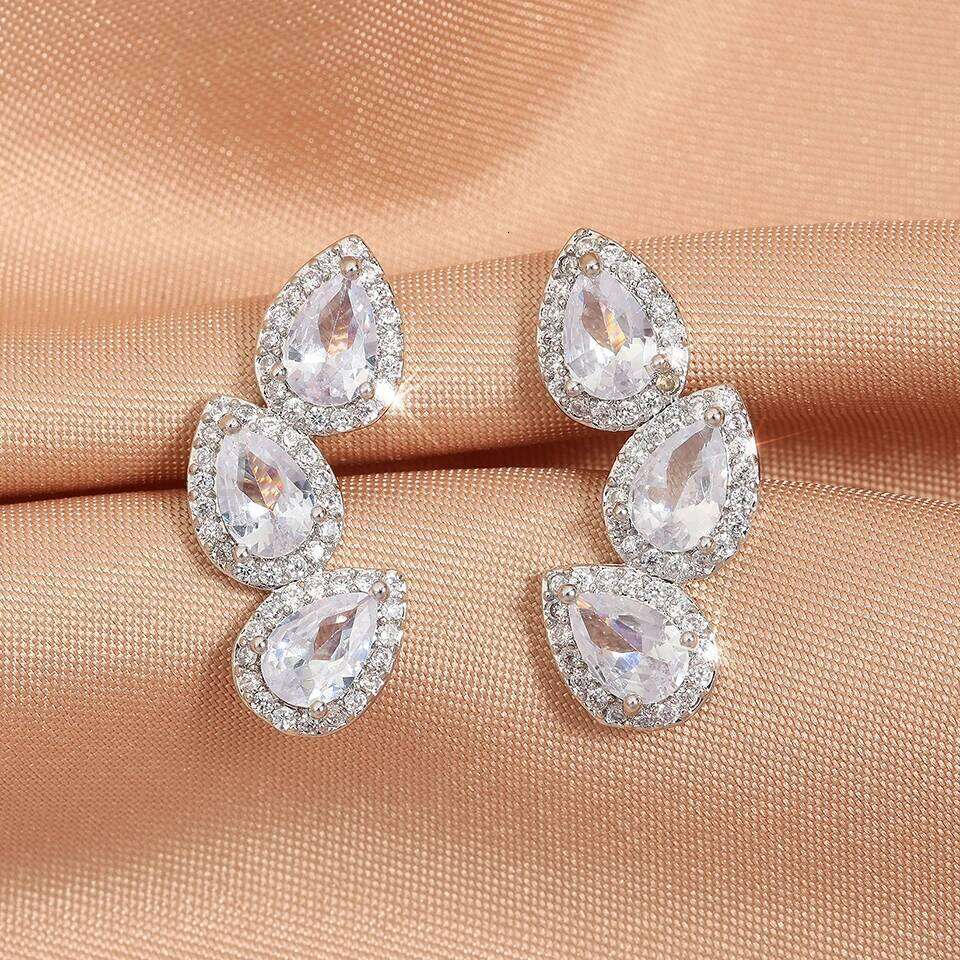 ZAKOL Luxury Shiny Zircon Leaf Stud Earrings For Women Exquisite Crystal Water Drop Ear Cuff Wrap Earring Wedding Jewelry