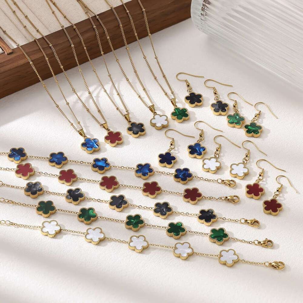 Five-Leaf Clover Necklace Earrings Bracelet Niche Design Light Luxury Style Simple Fashion Lace Jewelry Set