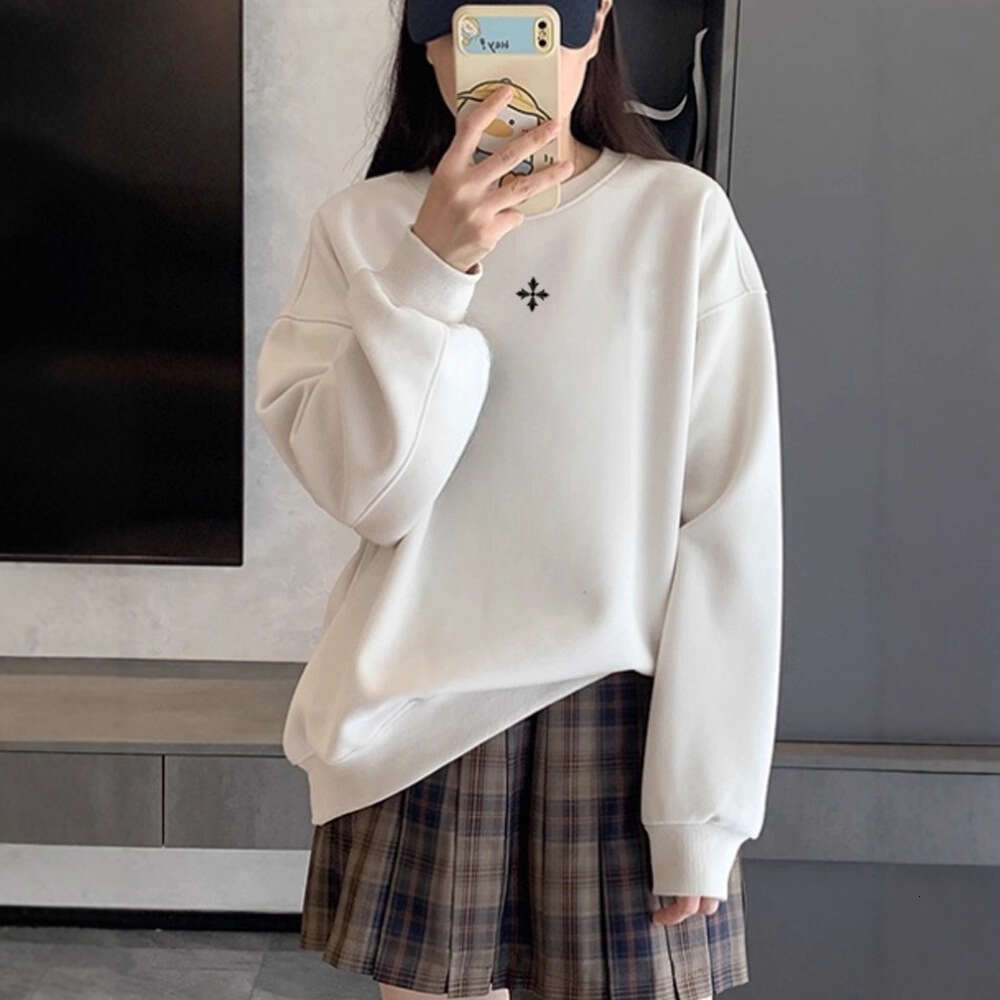 Autumn Winter New American Style Niche Cross Flower Print Design Long Sleeve Top For Women Simple Versatile Loose Sweatshirt