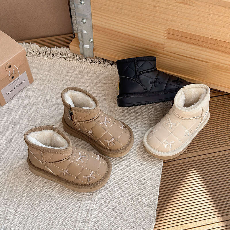 Embroidered Bow Thick-Soled Snow Boots 2025 Winter New Korean Style Girls' Fleece-Lined Thickened Warm Non-Slip Cotton Shoes
