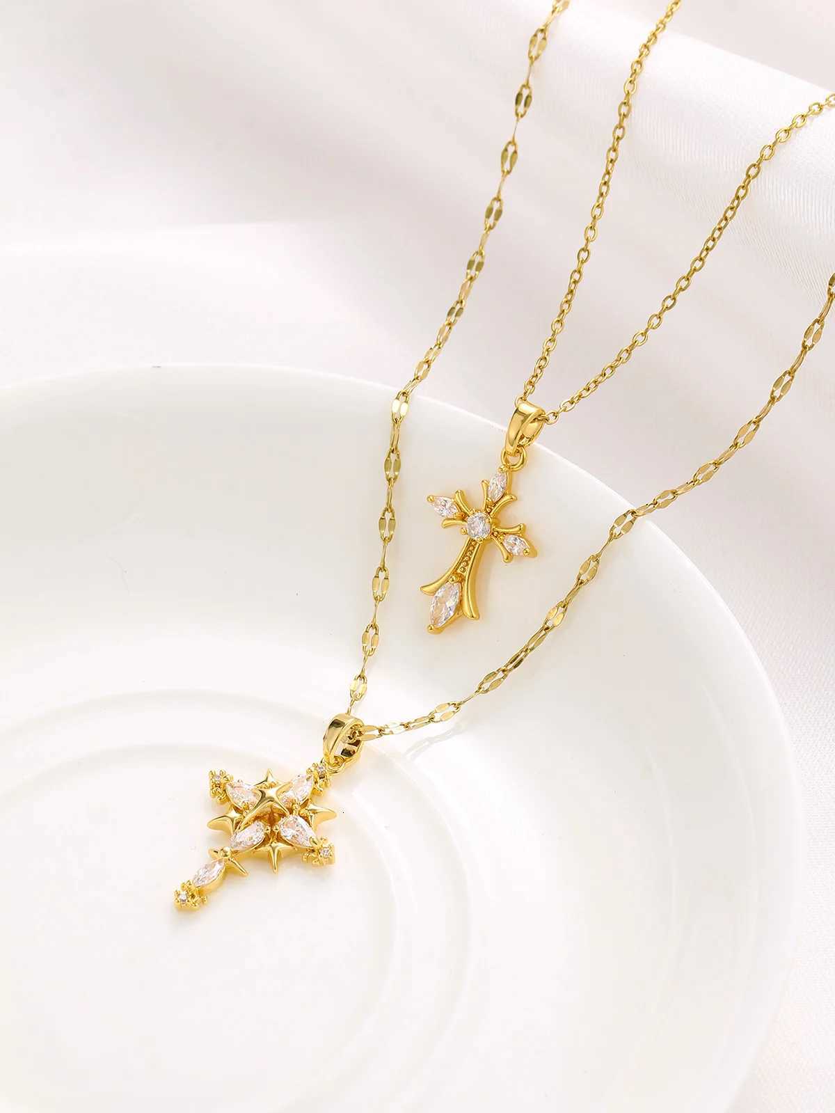 Womens Double-Layer Adjustable European And American Luxury Cross Necklace Pendant Stainless Steel High-End Jewelry Y251227