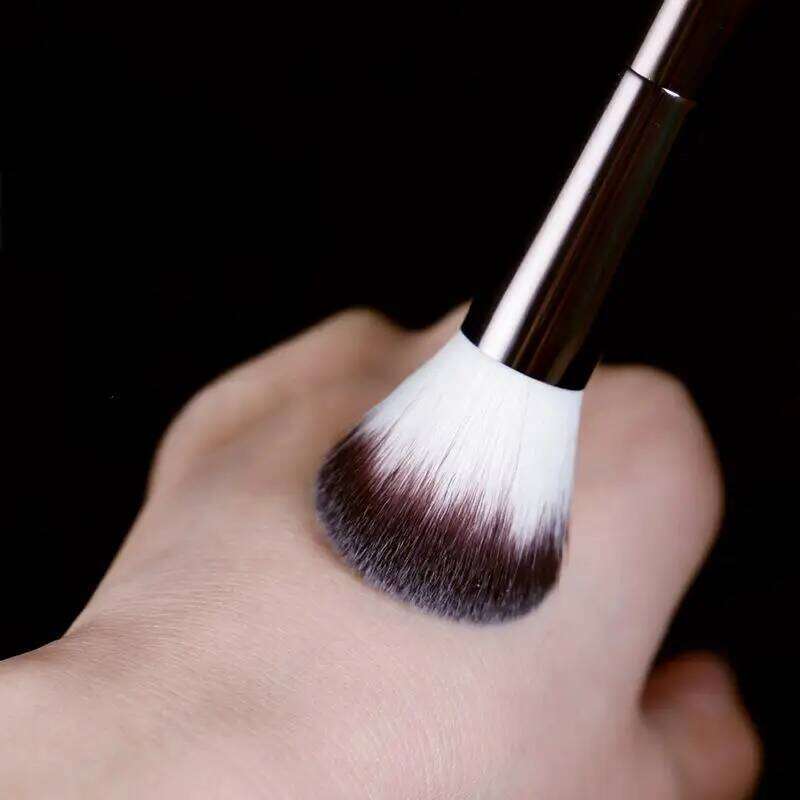 Hourglass Makeup Brush- No.18 Veil Soft Fiber Hair Double Head Powder Fashion Design Single Face Brush 25T1229