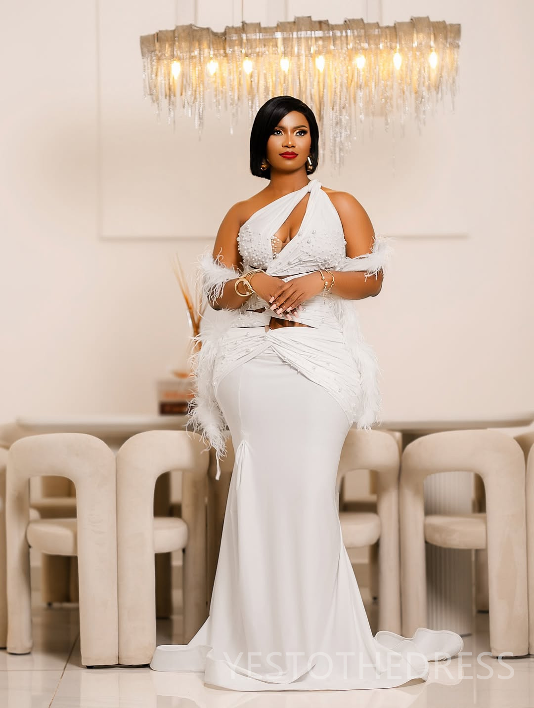 2026 Plus Size Light Ivory Prom Dress Mermaid Evening Dress Robe De Soiree One Shoulder Pearls Pleated Crystals Birthday Dress Second Reception Gown A