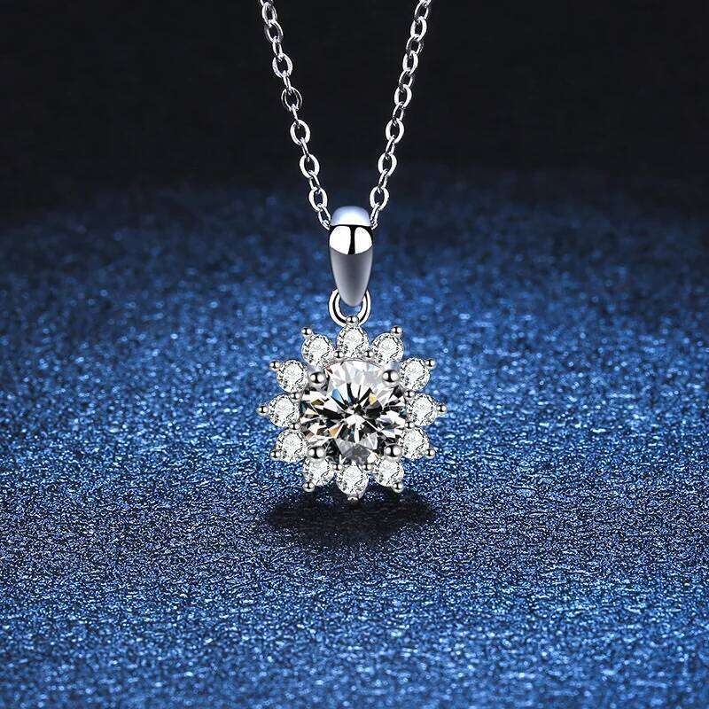 Certified D Color Moissanite Pendant for Women Wedding Sparkling Sunflower Necklace S925 Sterling Silver Plated White Gold a9d