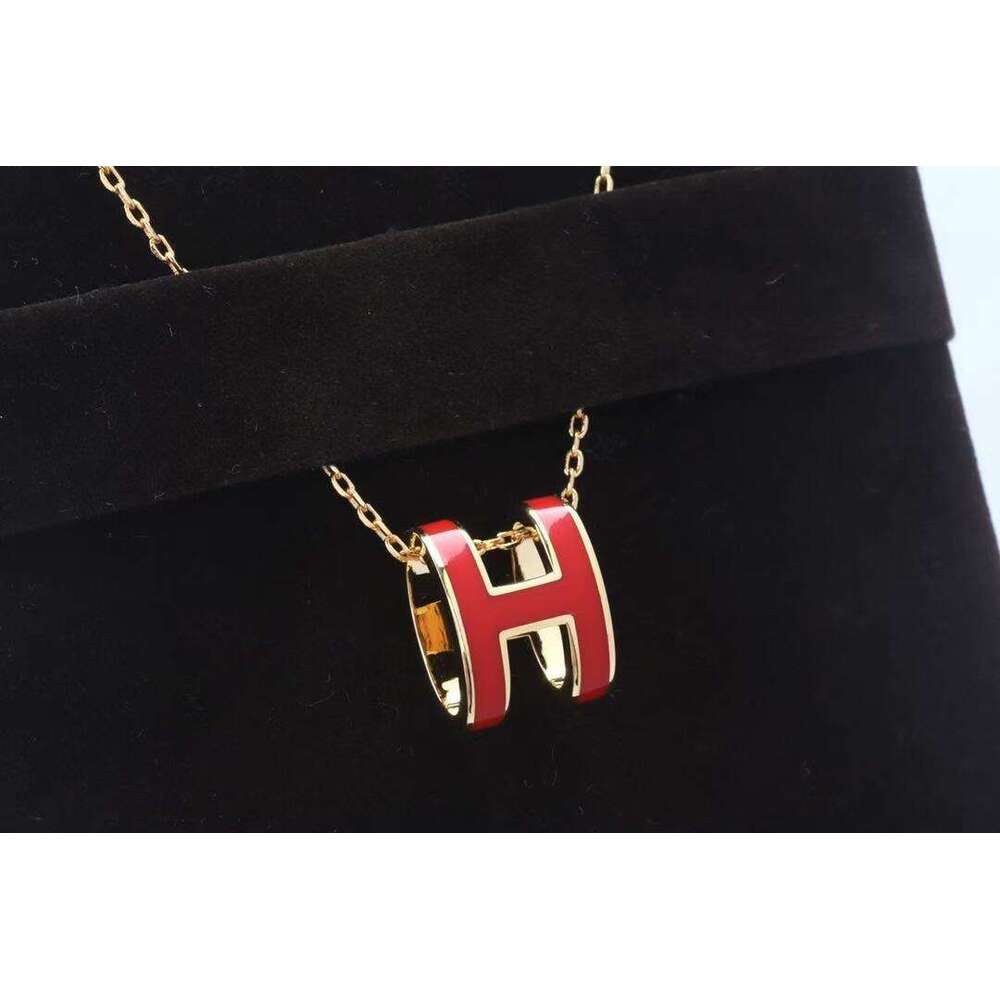 H Letter Necklace Necklace Pearls Enamel Pendant Collarbone Chain 18K Rose Gold Plated