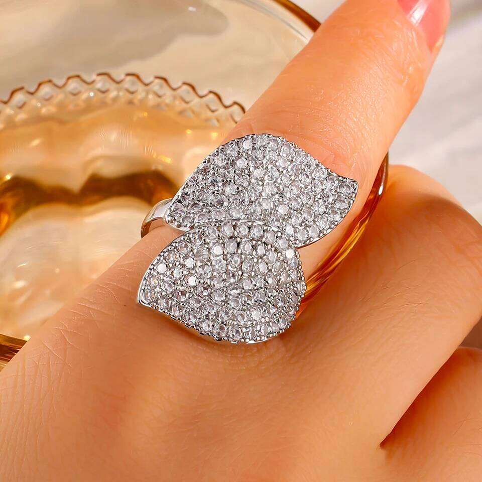 ZAKOL Fashion Shiny Zirconia Leaf Adjustable Opening Ring Elegant Gorgeous Crystal Female Engagement Wedding Jewelry