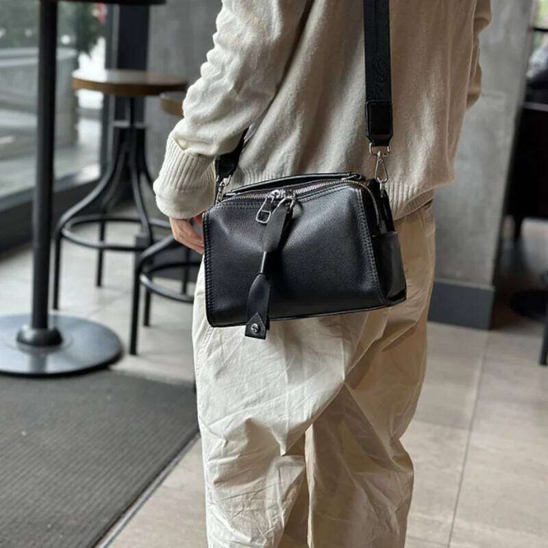 Design Black New Fashion Large Capacity Leisure Pillow High Quality Vintage Single Shoulder Crossbody Bag LEMON KOKO