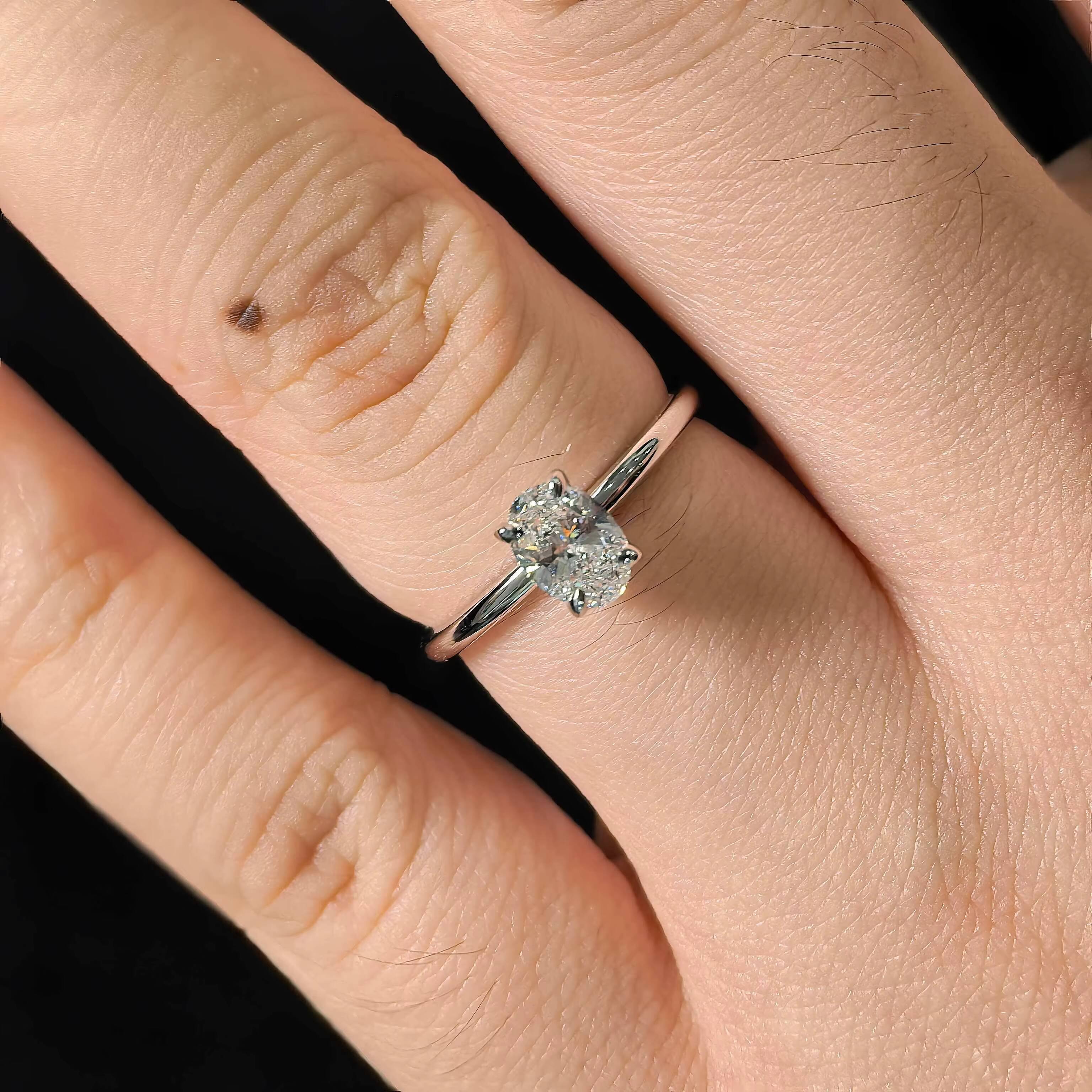 Wholesale 1 2 3CT Oval Cut Engagement Rings VVS D GRA Certified S925 Sterling Silver Moissanite Ring