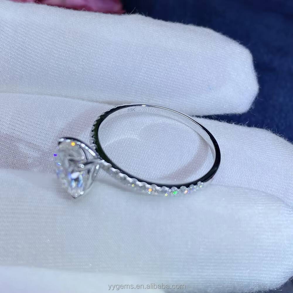 Yu Ying Fine Jewelry 4 Prongs Style 20CT D/VVS Moissanite Diamond Jewelry 10K 14K 18K Gold Wedding Rings for Women