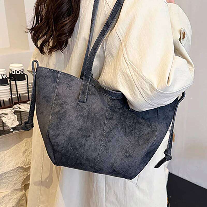 New Womens PU Leather Bags Retro Tote Autumn Winter Suede Large Capacity Shoulder Versatile Commuting Bag luxury bag Xiu Lai Si