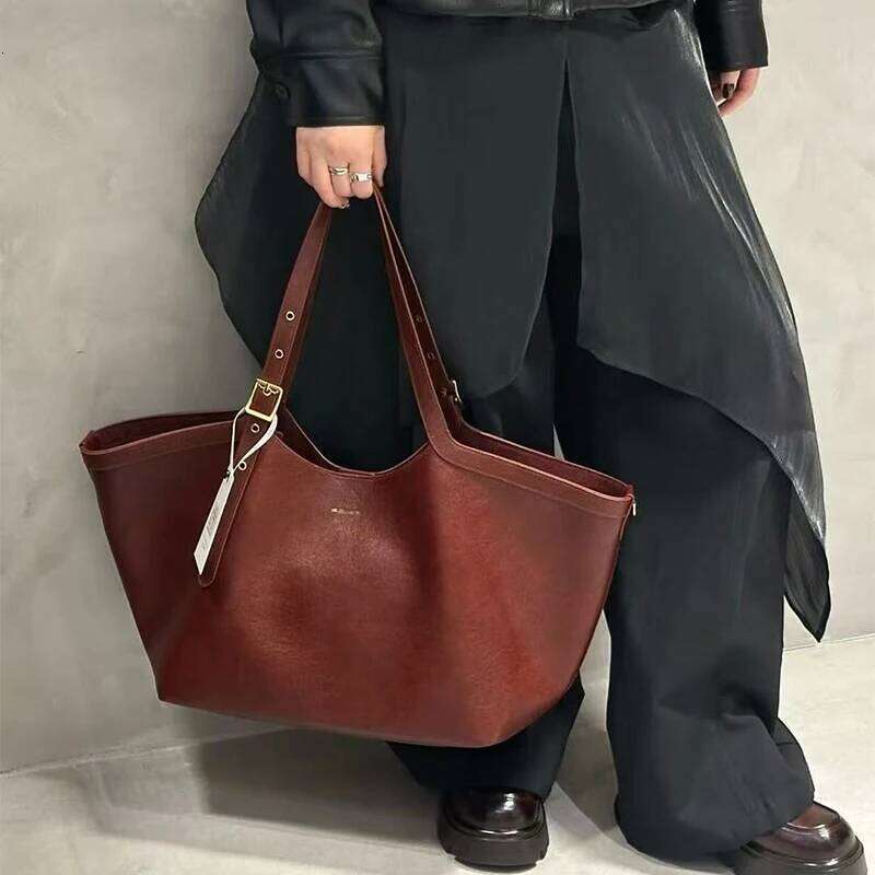 Luxury Wing Style Leather Tote Bag Belt Buckle Adjustable Underarm Shoulder Bag Large Capacity All Match Open Handbag Liksusie