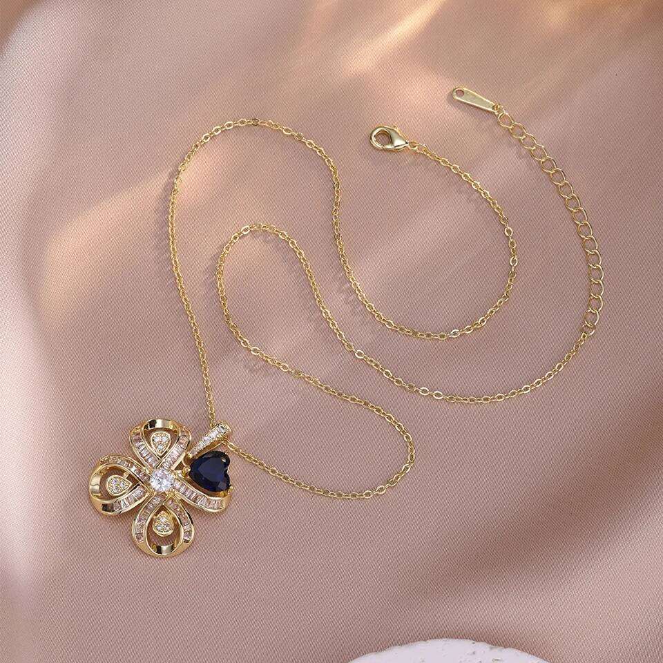 ZAKOL Fashion Dazzling AAA Cubic Zirconia Four-leaf Clover Flower CZ Pendant Necklace for Women Party Jewelry Gift