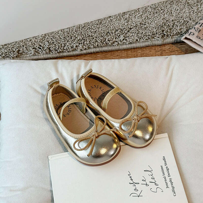 Children's Leather 2025 Spring and Autumn New Korean Style Girls' Soft Sole Princess with Bowknot Non-Slip Fashion Single Shoes