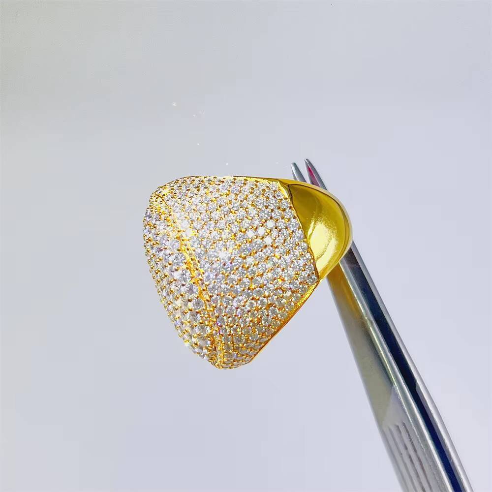 Fashion Hiphop Jewelry New Design High Quality 925 Silver Ring Vvs Moissanite Rings for Women Men