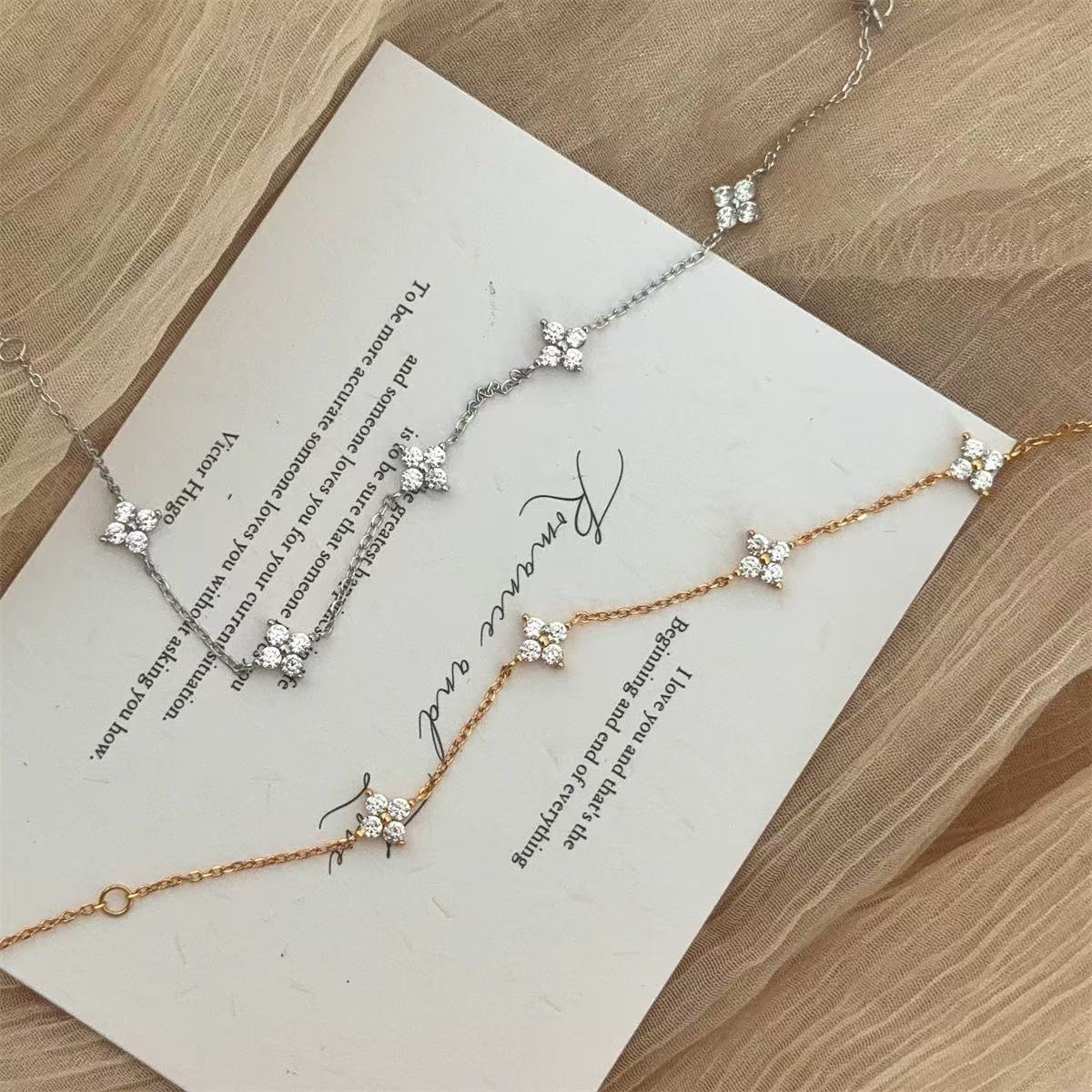 Luxury Brand Designer Jewelry Luxury Brand Designer Jewelry S925 Silver Plated Diamond-Encrusted Four-Leaf Clover Necklace Clavicle Chain Starry Sky S