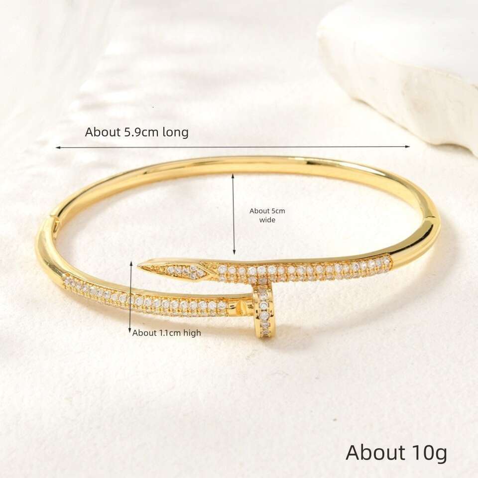 Multiple Alloy Inlaid Zircon Fashion Bracelets High Color Retention Personalized Design Elegant Jewelry for Women