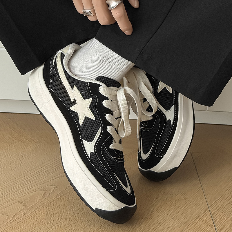 2026 New Design Mens Fashion Breathable Youth Trend Thick Sole Sneakers Versatile Retro Low Top Casual Shoes Free Shipping