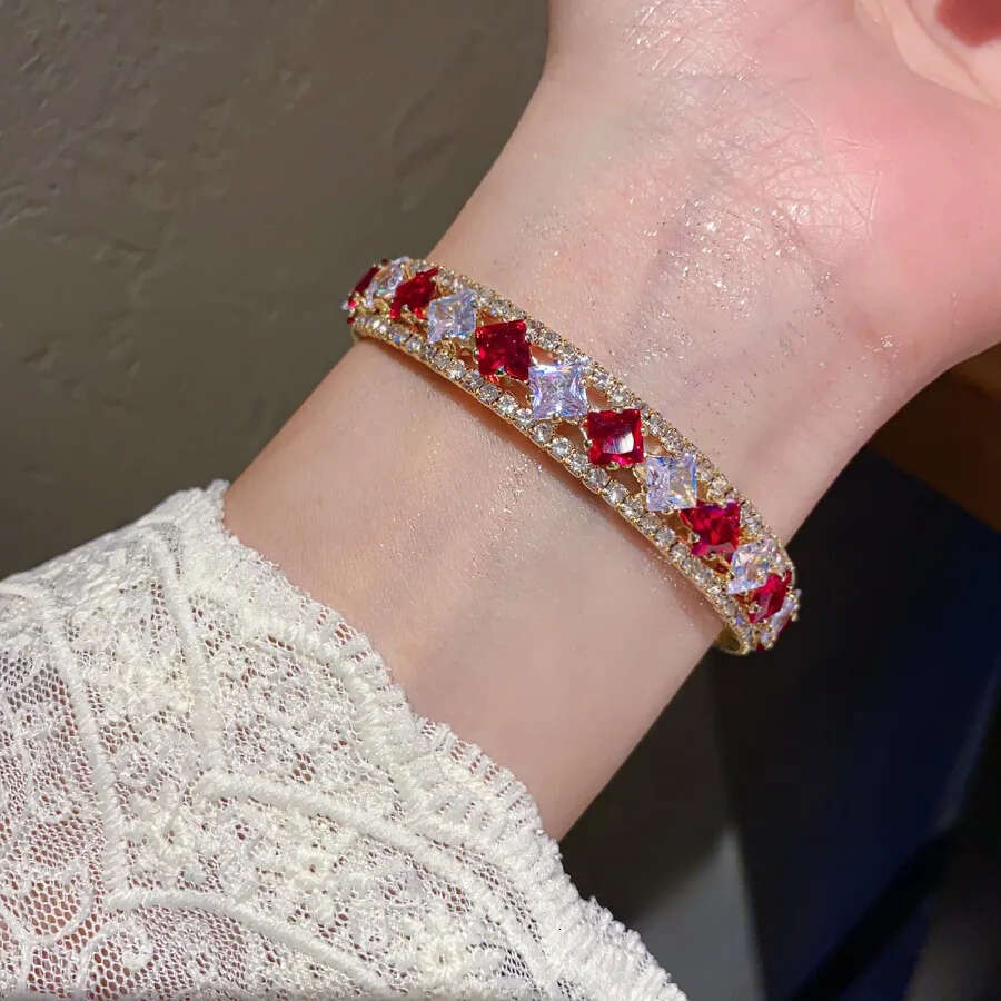 Designer Jewellery High Quality Gold Toned Crystal Bangle with Heart Geometric Detail for Daily Wear and Statement Occasions Gift Textured Glamorous A