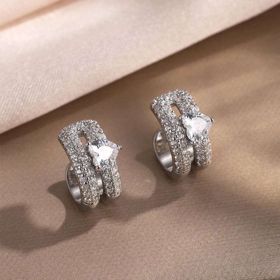 ZAKOL New Fashion Iced Out CZ Ear Clip Earring For Women Men Exquisite Shiny Zirconia Punk Hip-hop No Piercing Jewellery