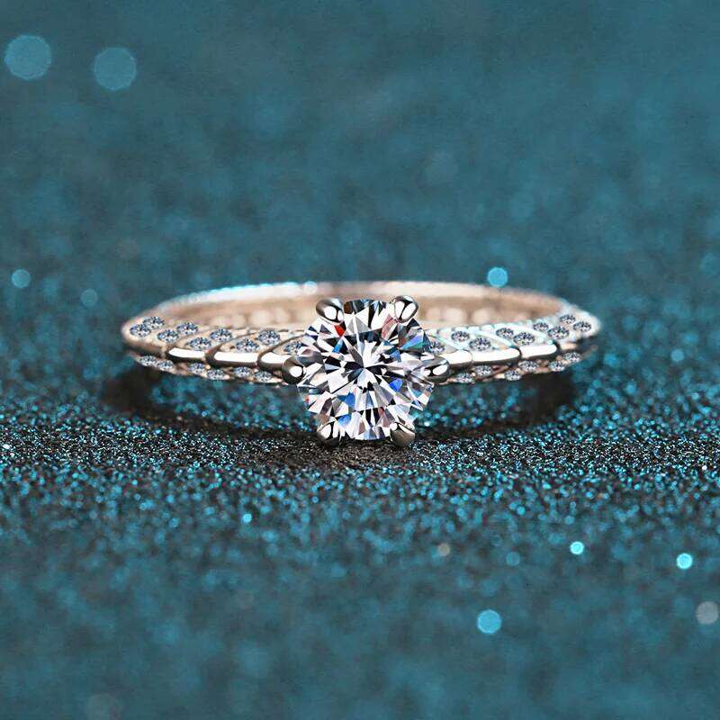 18K gold inlaid with diamonds, new pt950 platinum women's 0.8Ct ring, six claw moissanite fashionable diamond ring 653