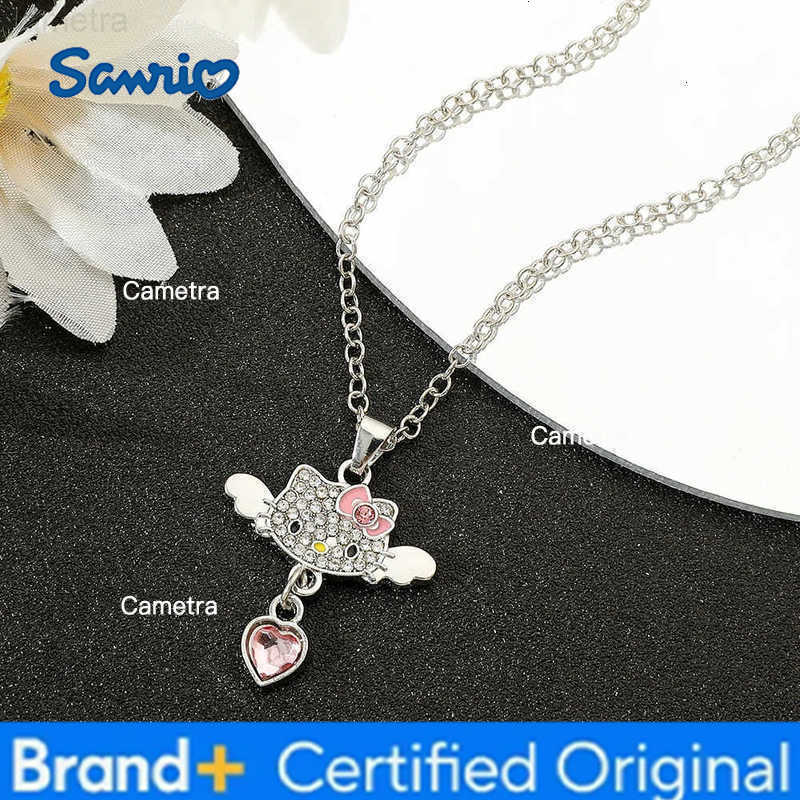 Sanrio Hello Kitty Angel Wings Necklace Kawaii Pink Heart Cat Pendant Clavicle Jewelry for Girls Unique Personality Niche Design H251229