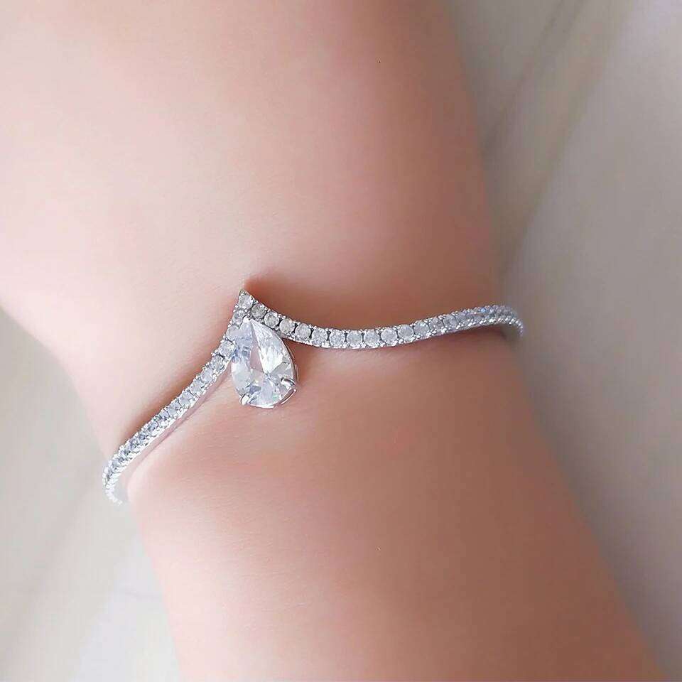ZAKOL Luxury Exquisite Crown Open Bracelet for Women Sliver Color Water Drop Clear Crystal Zirconia Wedding Engagement Jewelry