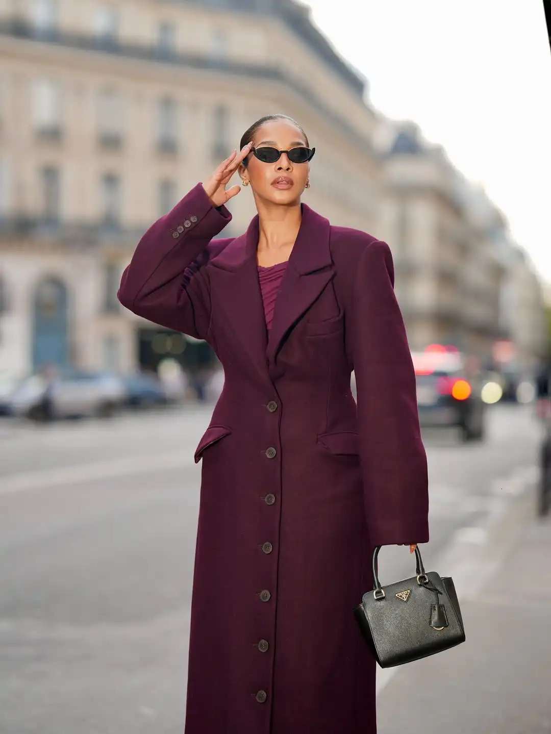 Elegant Cinchedwaist Woolen Overcoat Women Fashion Lapel Vneck Single Breasted Pocket Slim Coat Lady Autumn Daily Street Coats 251216