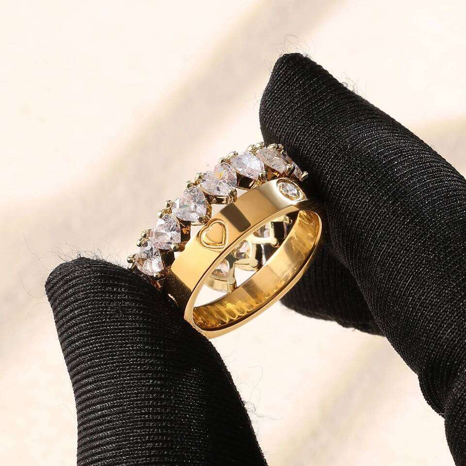 ZAKOL 2pcs/Set Heart Zircon Stainless Steel for Women Exquisite Buling CZ Finger Ring Valentine's Day Birthday Jewelry Gift