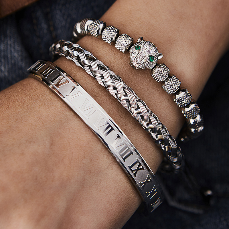 Luxury Brand Designer Jewelry European And American Pineapple Bead Leopard Head Zircon Braided Bracelet Twist Bracelet Roman Numeral Bracelet Set Comb