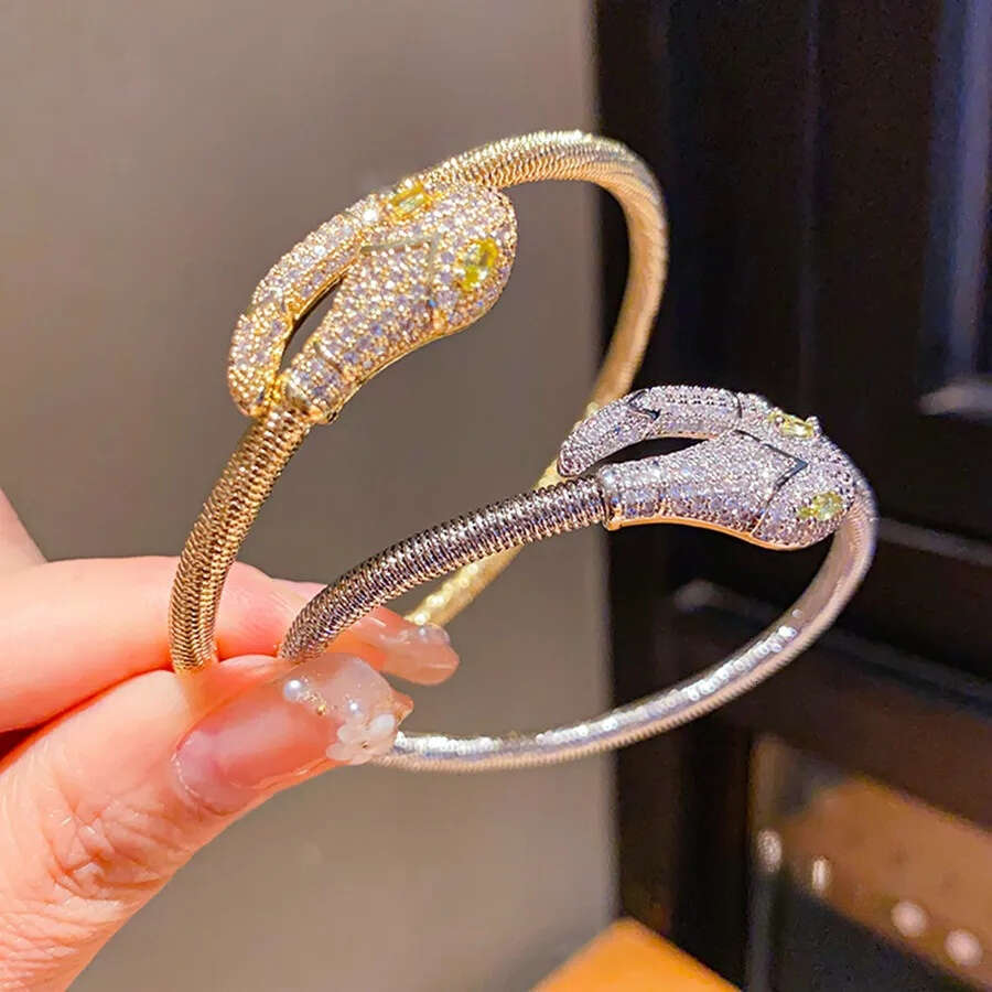 Bracelet Gold Plated Snake Design Bangle with Paved Cubic Zirconia and Yellow Crystal Eyes for Edgy Luxurious Party Gift High Quality Texture