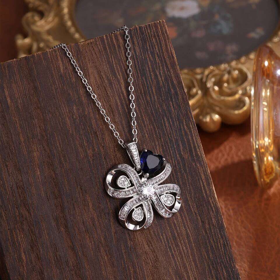 ZAKOL Fashion Dazzling AAA Cubic Zirconia Four-leaf Clover Flower CZ Pendant Necklace for Women Party Jewelry Gift