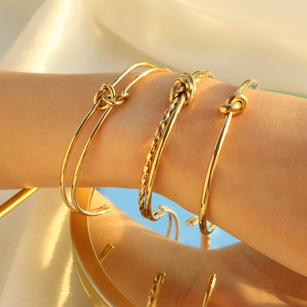 Luxury Brand Designer Jewelry Unique Retro Fashion Geometric Steel Open Bracelet For Women, Braided Knot C-Shaped Bracelet, Niche Design New Model