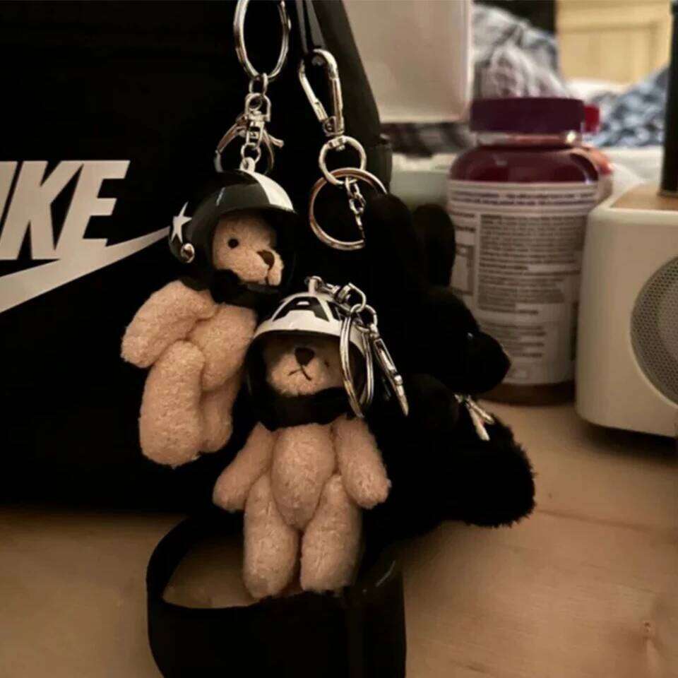 ZAKOL New Cute Helmeted Bear Keychains Y2K Plush Ornament Pendant Car Keyring Backpack Decoration Bag Charm Jewelry