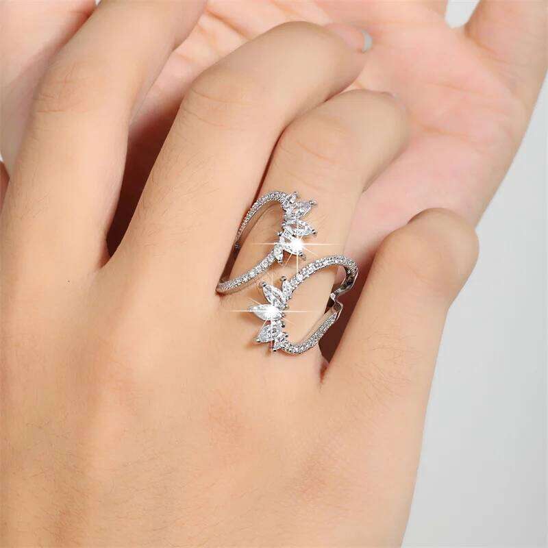ZAKOL Cute White Geometric Zirconia Leaf Open Adjustable Rings for Women Party Jewelry 2023 New