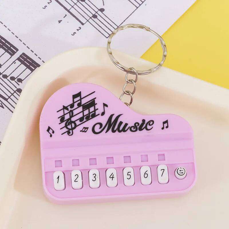 ZAKOL Creative Mini Electronic Piano Keychain With Music Luminous Funny Toy Bag Car Key Pendant Small Gift for Lovers Friends
