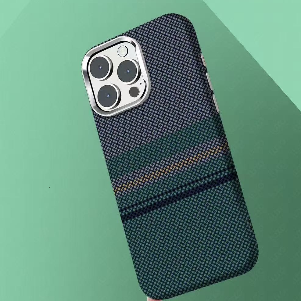 Glow-in-the-Dark Kevlar Texture Compatible with iPhone 16 Magnetic Charging Phone Carbon Fiber Apple 15 Full Coverage Hard Case