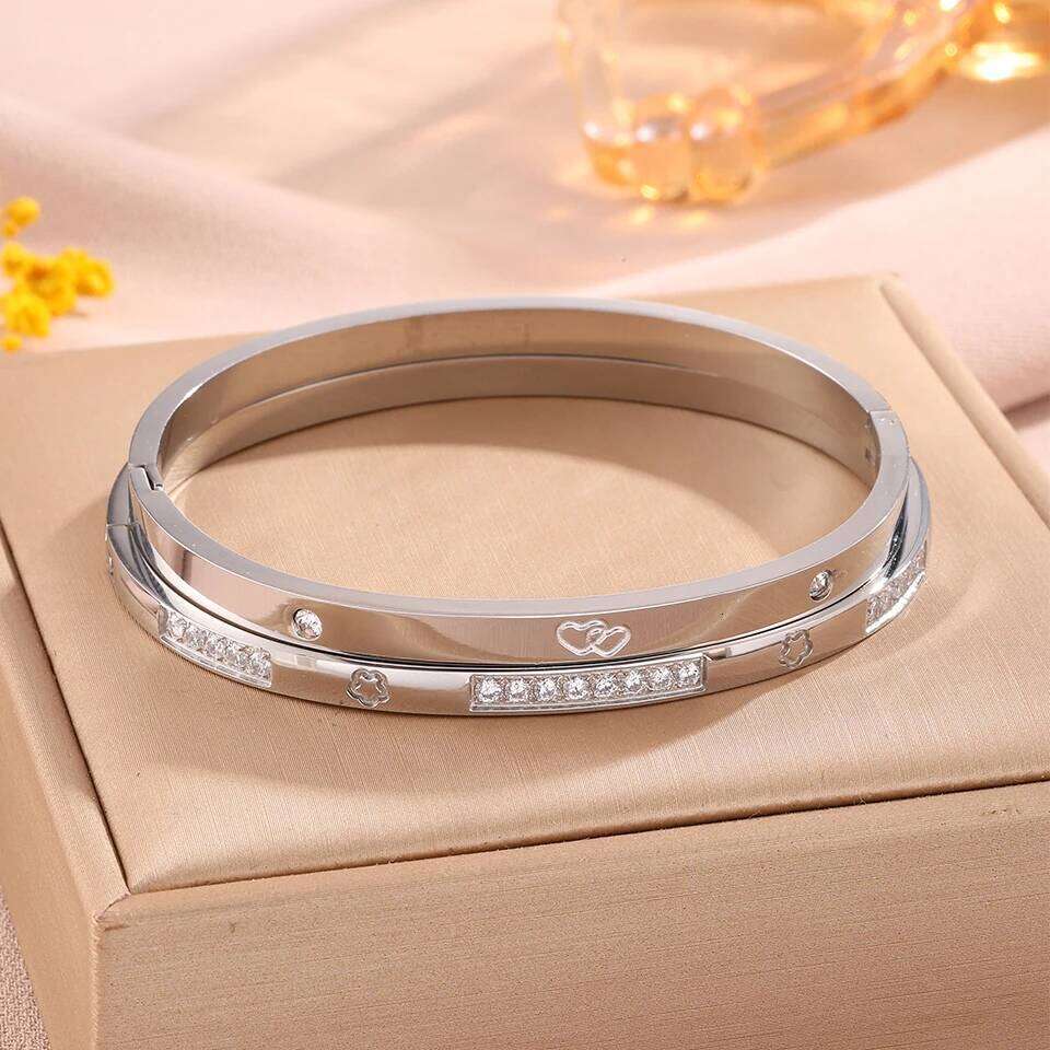 ZAKOL 4Pcs Stainless Steel Zircon Inlaid Bracelets for Women Exquisite Heart Flowers Minimalist Waterproof Stacked Bracelet Gift