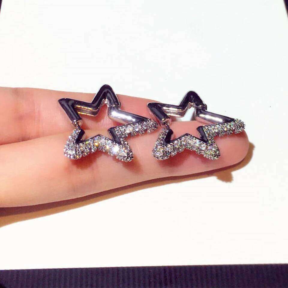 ZAKOL New Fashion Sparkling Zircon Pentagram Earrings Delicate Shiny Crystal Hoop Earring Women's Christmas Accessories Gift